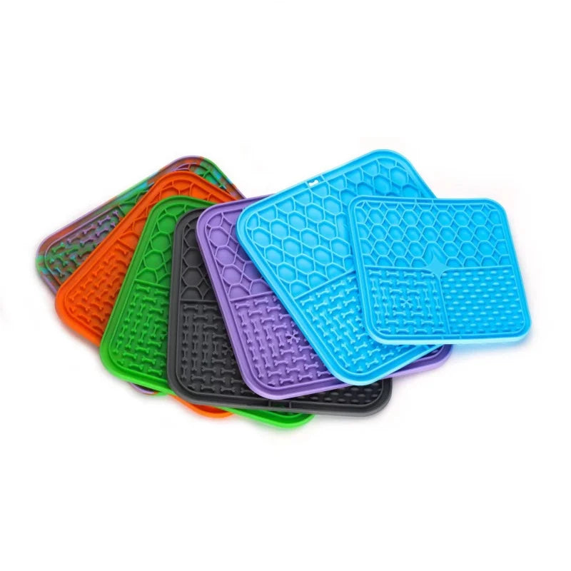 Slow Snack Lick Mat – Silicone Slow Feeder for Cats