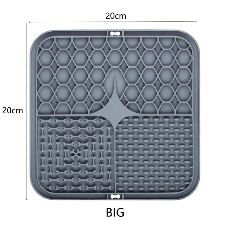Slow Snack Lick Mat – Silicone Slow Feeder for Cats